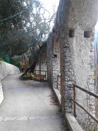 Le arcate dell'acquedotto